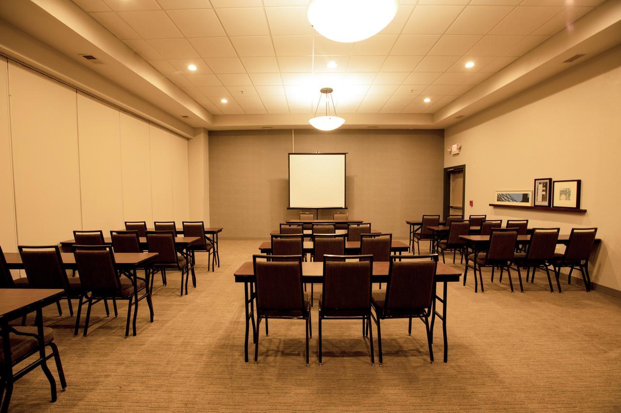 Country Inn & Suites By Radisson, Wilson, Nc Bagian luar foto