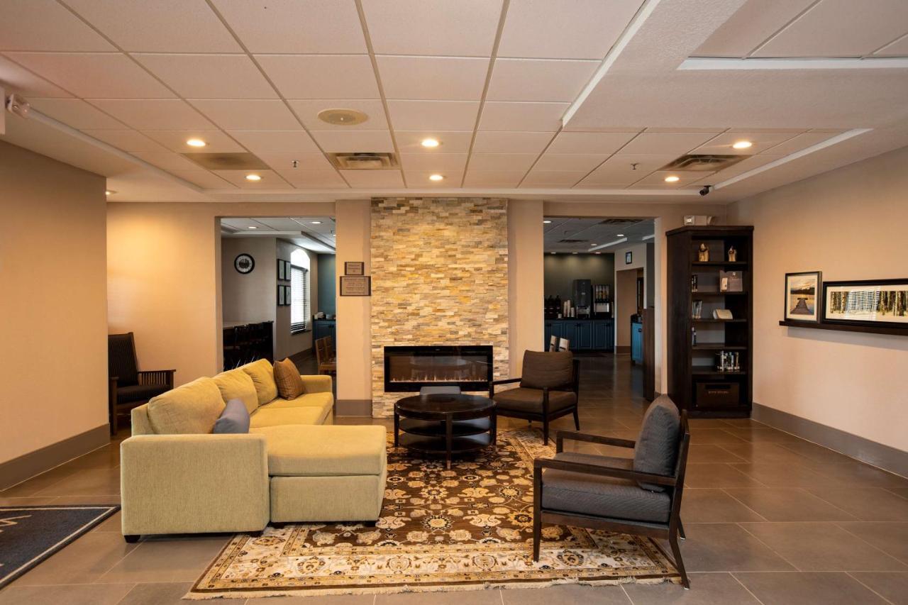 Country Inn & Suites By Radisson, Wilson, Nc Bagian luar foto